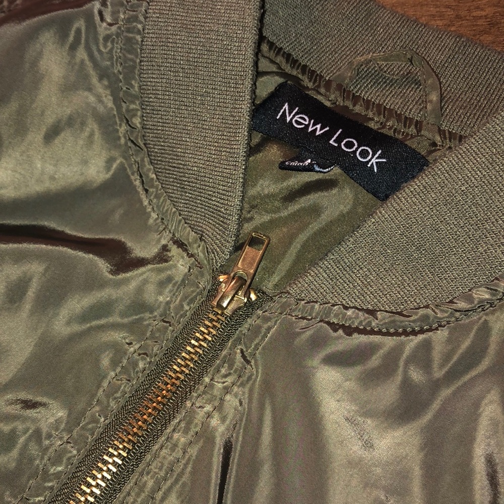jacket - Picture 7 of 7